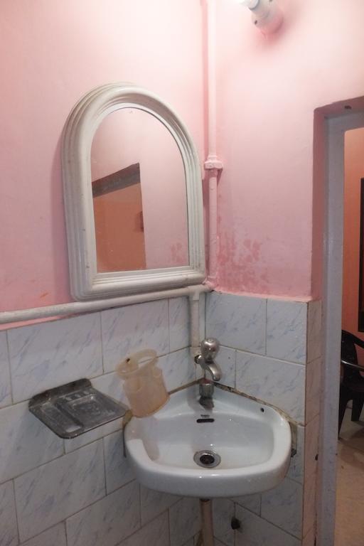 Hotel Amit Inn Patna  Cameră foto
